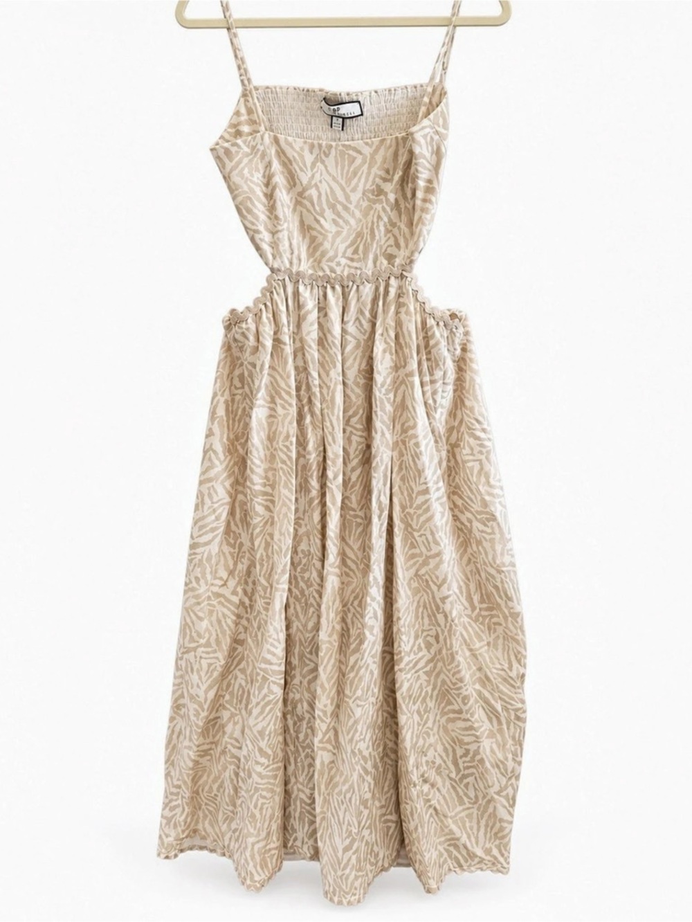 Rachel Parcell Scalloped Trim Cutout Midi Dress Beige & White Size 8 NWOT